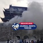 Video Detik-detik Atap Menara Genderang 650 Tahun di China Runtuh, Wisatawan Nyaris Tertimpa