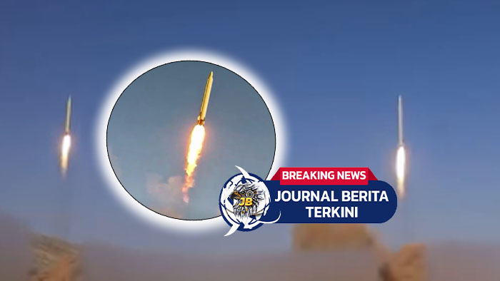 Video Detik-detik Peluncuran Rudal Iran "Wave-17" ke Israel