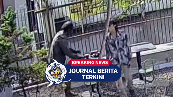 [VIDEO] Detik-Detik ODGJ Ambil Makanan Di Meja Seorang Pria Yang Lagi Santai