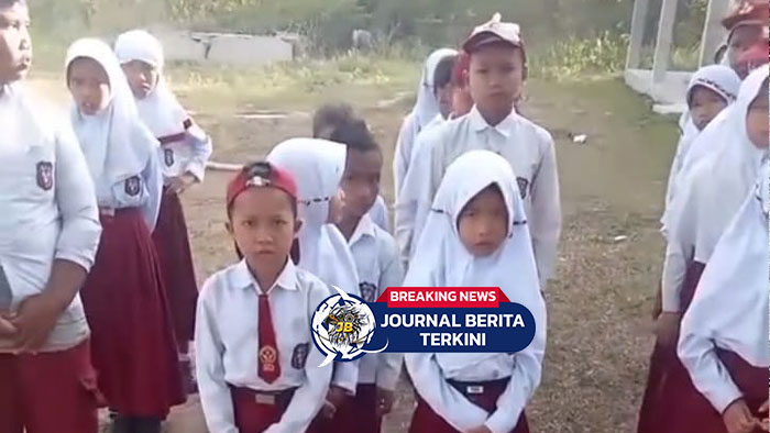 [VIDEO] Miris! Guru SD di Paluta Sumur Jarang Masuk Mengajar, Anak - Anak Terlantar