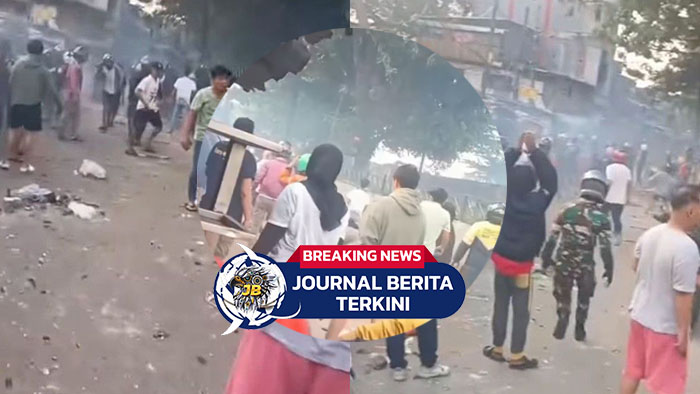 [VIDEO] Tawuran Pecah di Tanah Abang, Dua Kelompok Warga Saling Lempar Batu