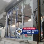 [VIDEO] Massa Bakar Halte Transjakarta Senen Sentral dan Jarah Pertokoan di Sekitarnya