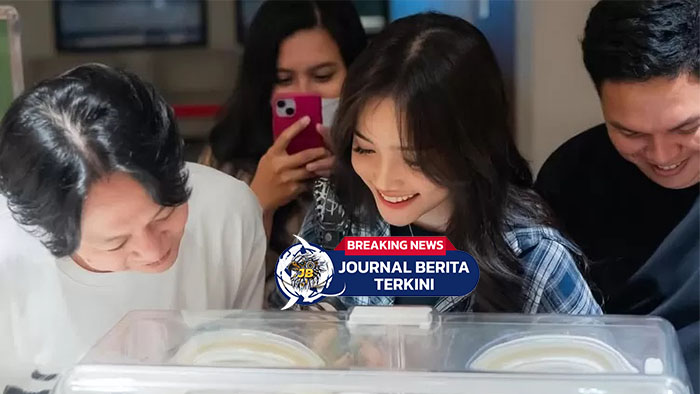 [VIDEO] Erika Carlina Melahirkan Anak Pertama, DJ Bravy Hingga Fuji Temani di Rumah Sakit
