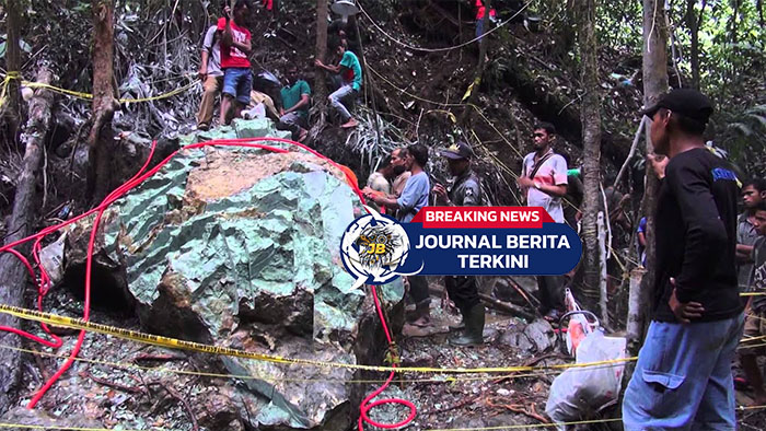 [VIDEO] Heboh di Aceh! Batu Giok Raksasa Seberat 5.000 Ton di Hutan Beutong