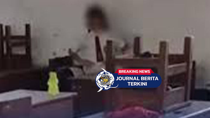 [VIDEO] Guru Rekam Murid yang Tak Ikut Upacara yang Mengaku Sakit Perut